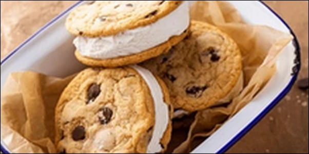 森永パリパリサンドは食べ応え満点！チョコや食感を楽しむには最高