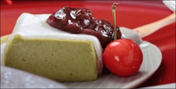 紀の善神楽坂 抹茶ババロア