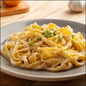 きのこのクリームパスタ