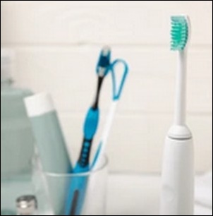 ロボット歯ブラシ Genics