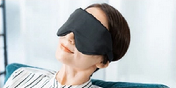 パソコン眼精疲労対策アイマスク！やわらかな刺激が特徴【ZIP】