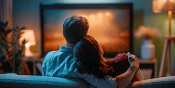 リビングスッキリ見せるテレビ！透明ディスプレイが最高【TV紹介】