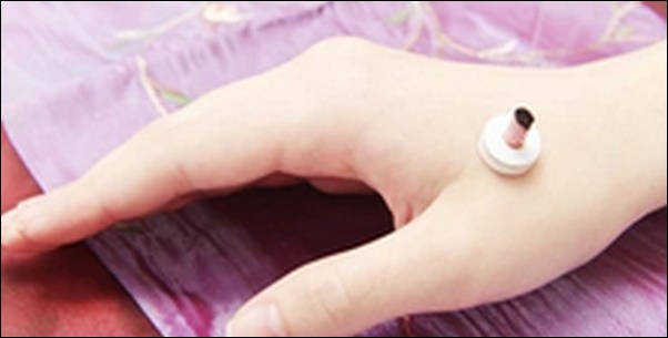 肩こり冷え解消に温灸がお勧め！貼ってボタンを押すだけ【TV紹介】