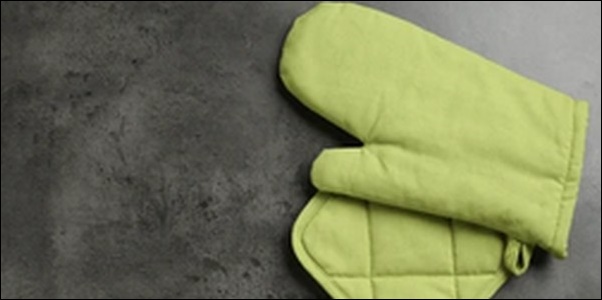 鍋つかみコンパクトお勧め！水洗い可能で頑丈なミトン【TV紹介】