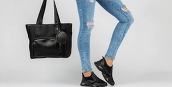 靴持ち運びバッグお勧め！においを閉じ込め漏れにくい【TV紹介】