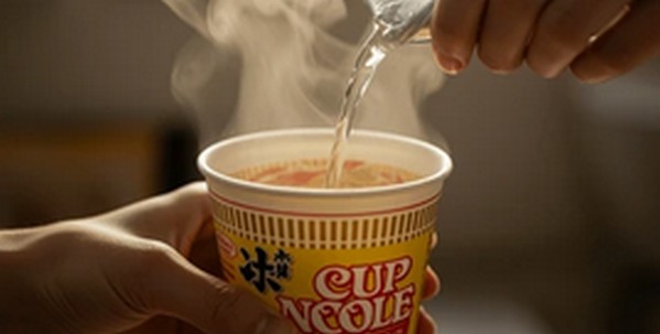 コスパ良いカップ麺！しっかり食べた満足感が得られます【TV紹介】