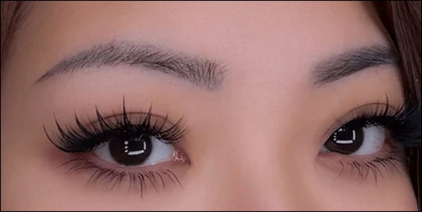 つけまつげすぐ取れる悩みを解決！挟むだけで簡単に装着【TV紹介】