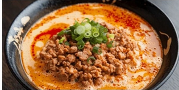 食べ応えのあるラーメン！クリーミーさと刺激を融合【TV紹介】