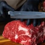 肉綺麗に切る方法!食材のカーブに刃先が密着する包丁【TV紹介】