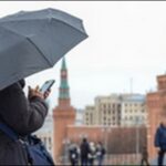 傘がすぐ壊れる人必見！頑丈で晴雨兼用傘おすすめ【TV紹介】。突然の雨や猛暑対策としてバッグへ入れておくと安心です。