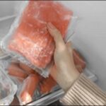 冷凍肉解凍早く済ますグッズ!まな板、包丁研ぎも可能【TV紹介】